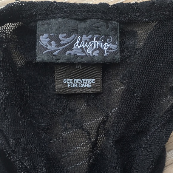 Daytrip racer back top - Picture 3 of 5